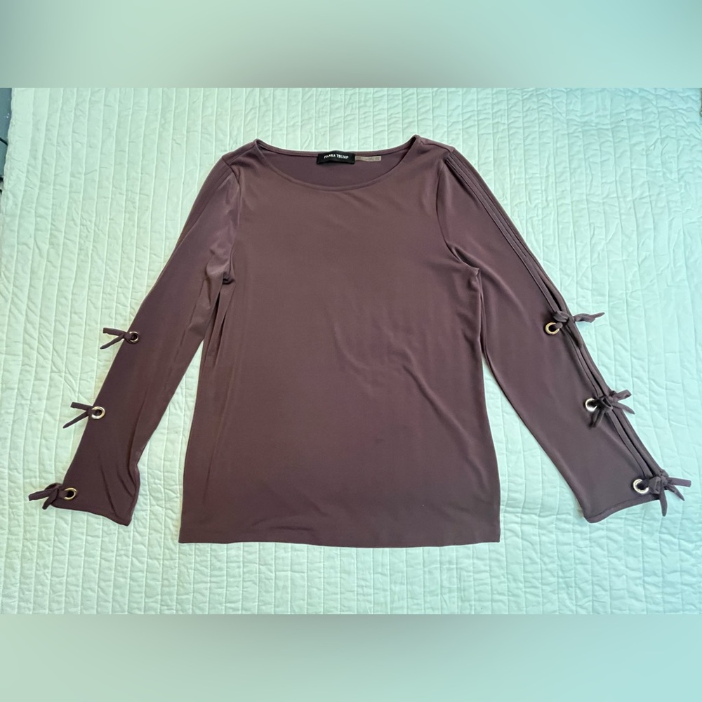 Ivanka Trump split sleeve blouse